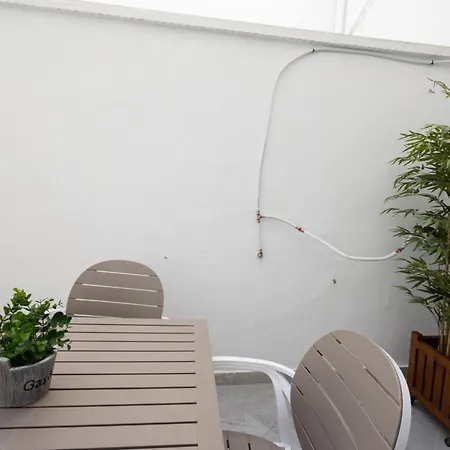 Florit Flats - The Cruz Cubierta With Terrace Valencia